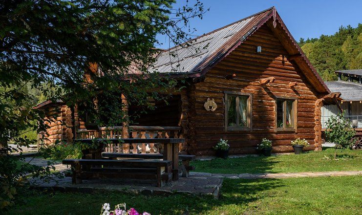 «Лесная сказка» таежная заимка