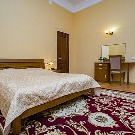 Им Орджоникидзе Люкс 2-местный 2-комнатный