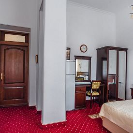 «Шаляпинъ» пансионат кисловодск Повышенной комфортности 2 местный №5 к. А, Б (двуспальная кровать)