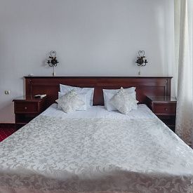 «Шаляпинъ» пансионат кисловодск Мини-люкс в корп. А (№6, 13, 14) - двуспальная кровать