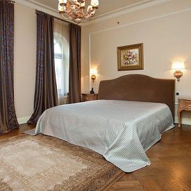 Люкс-гранд 2-местный 2-комнатный с балконом «Понтос Плаза»