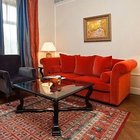 Люкс-гранд 2-местный 2-комнатный с балконом «Понтос Плаза»