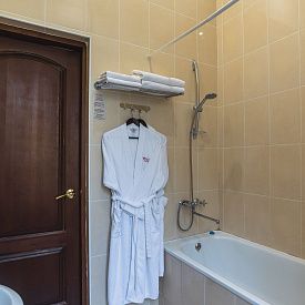 «Шаляпинъ» пансионат кисловодск Стандартный 2-местный №3, 11 в корп. А (раздельные кровати)