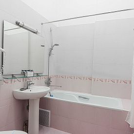 «Шаляпинъ» пансионат кисловодск Улучшенный 2-местный №7, 12 к.Б (двуспальная кровать)