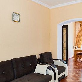 Родник Люкс 2-местный 3-комнатный с балконом