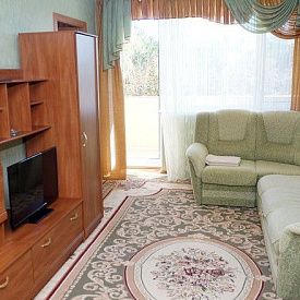«Украина-1» пансионат Феодосия Люкс 2-местный 2-комнатный (в 6-этажном корпусе)