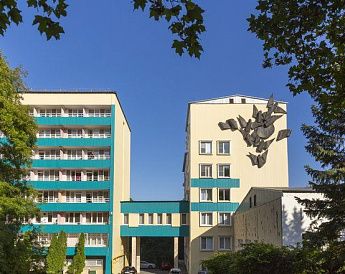 "Им. 30 летия Победы" Санаторий - фото