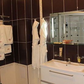 Центросоюз королевские 2-местные 3-комнатные апартаменты в к.3