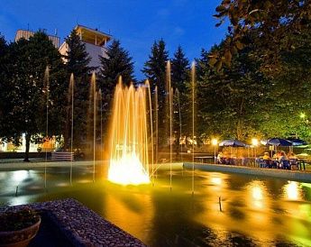 «Украина» санаторий - фото