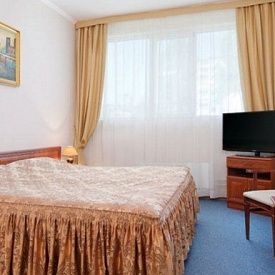 Солнечный стандартный 1 место в 2-местном стандартном номере с подселением