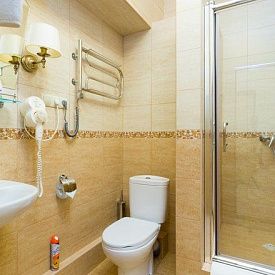 Джуниор сюит 2-местный 2-комнатный №101 «Вилла Герман»