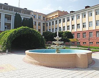 «Кавказ» санаторий - фото