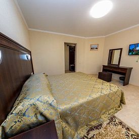 «Парус» санаторий Анапа Люкс 2-местный, 2-комнатный (с балконом корпус 2, 3)