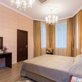 Люкс 2-местный 2-комнатный №101, 102, 202, 203  «Вилла Герман»