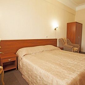 Полулюкс 2-местный 2-комнатный «Им. Сеченова»