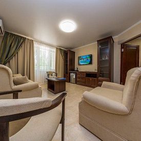 «Парус» санаторий Анапа Люкс 2-местный, 2-комнатный (с балконом корпус 2, 3)