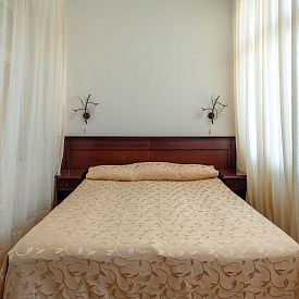«Шаляпинъ» пансионат кисловодск Улучшенный 2-местный №7, 12 к.Б (двуспальная кровать)