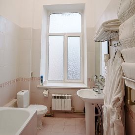 «Шаляпинъ» пансионат кисловодск Студио 1 комнатный 2-местный номер с двуспальной кроватью (№10 к.Б)