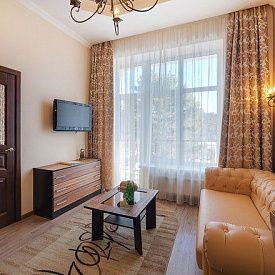 Центросоюз люкс 2-местный 2-комнатный