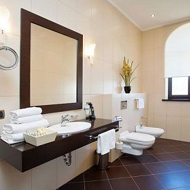 Люкс 2-местный 2-комнатный без балкона  «Понтос Плаза»